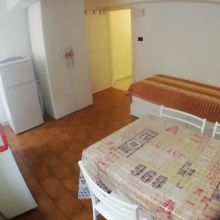 Apartament Over The Rainbow - Cozy Studio In The Centre Of